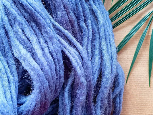 Blue Moon - 50g - Hand-dyed yarn. Soft to the touch.