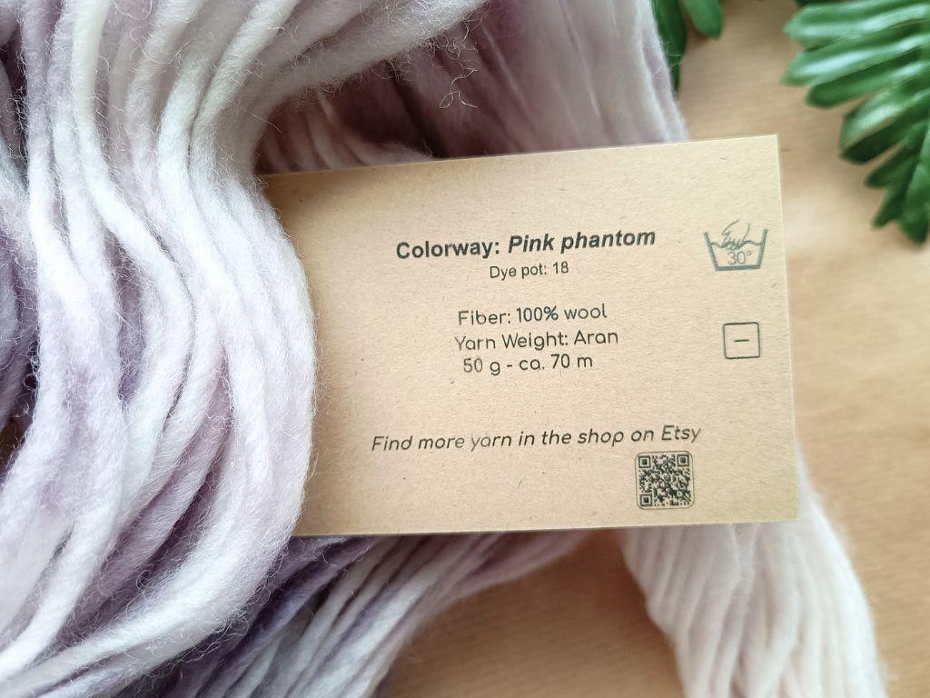 Pink phantom - 50g - Hand-dyed yarn for knitting and crocheting. - Soft to the touch.