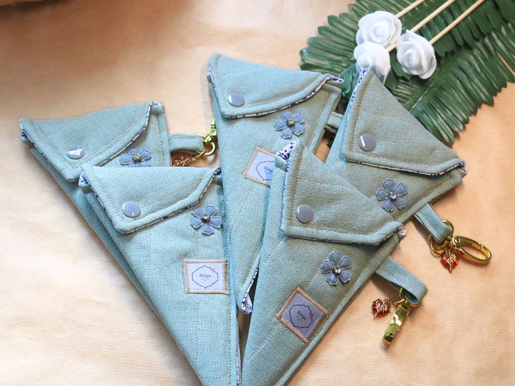 Hand-sewn Scissor Pocket in Dusty Green – Unique Sewing and Knitting Case from RúnjaCrafts
