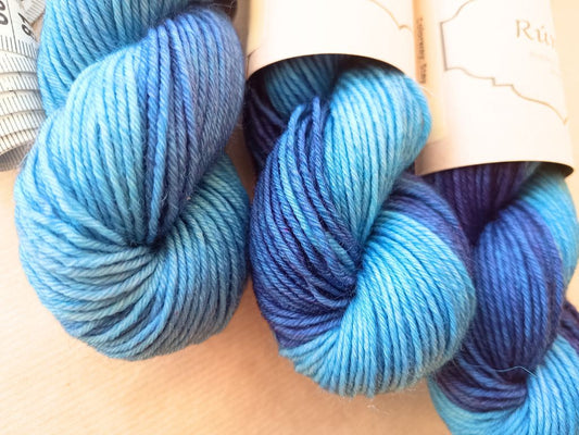Hand dyed DK yarn - Stay - Blue & Purple Merino Wool - 50g