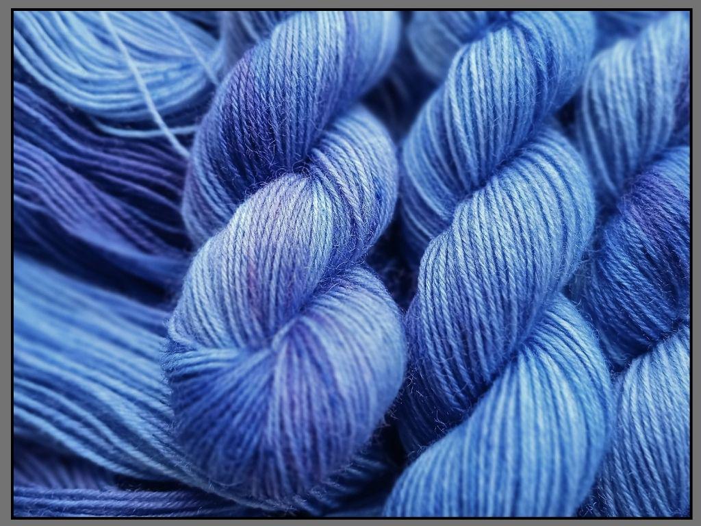 Alle garner til pind 2-3 mm / Fingering / 400-600 m pr. 100g