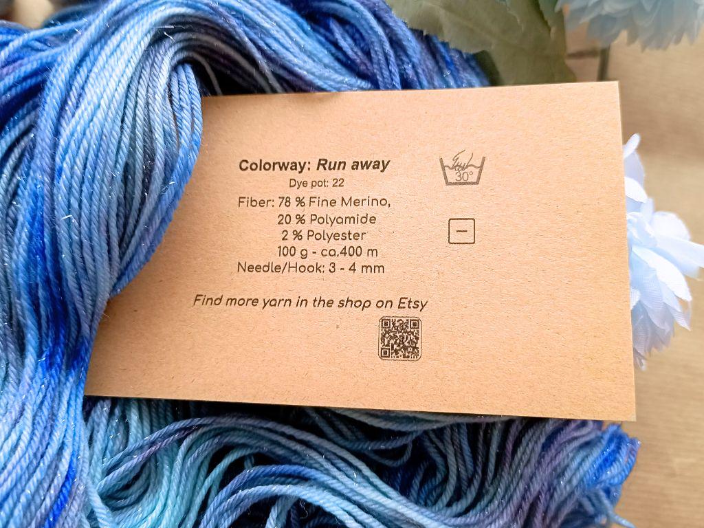 Run away - Hand Dyed Glitter Fingering Sock Yarn | Blue, teal with hints of purple. Glittery Merino Wool Blend | Unique Glittery Hand Dyed Yarn - 100g 