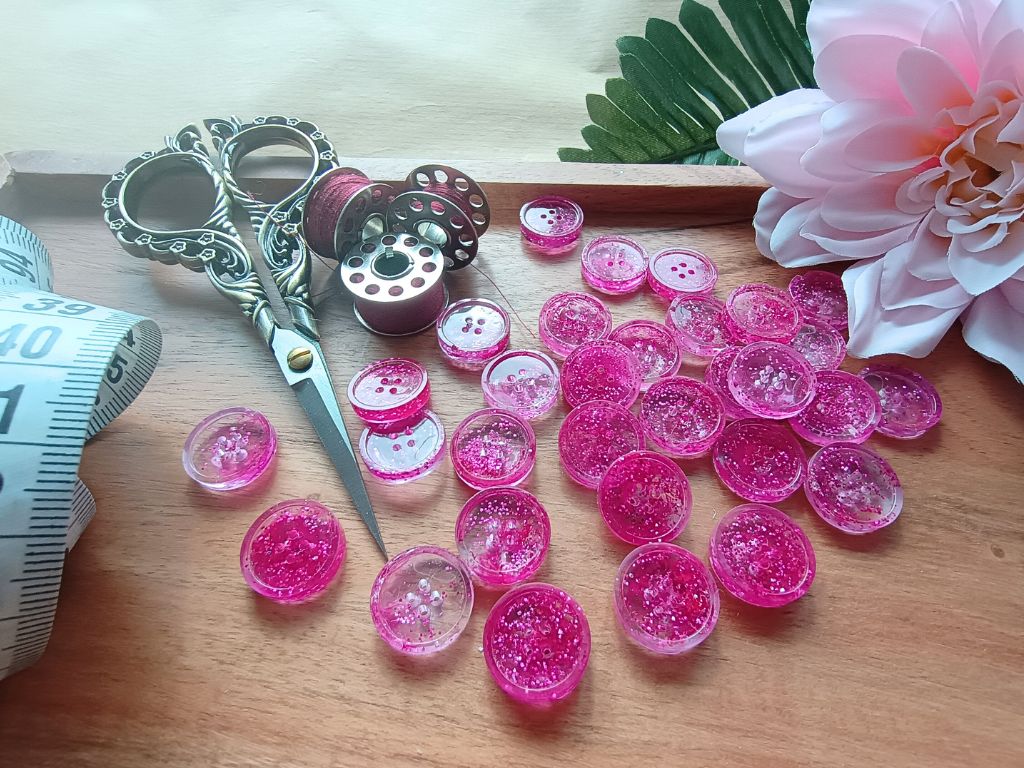 Sparkling Pink Glitter Buttons – 15 mm - Set of 6 Buttons
