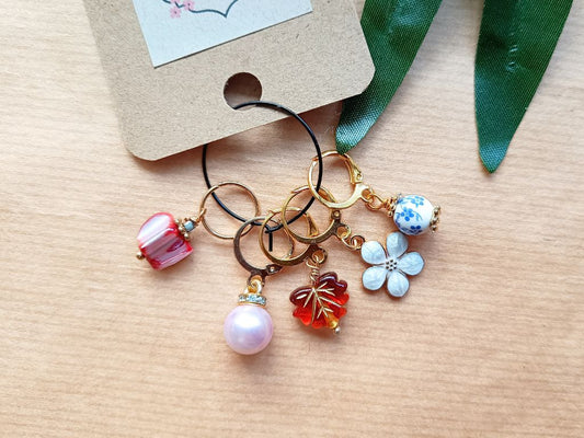 Handmade Stitch Markers "Leaf and Flower" | Luxury Knitting Accessories with Mother of Pearl