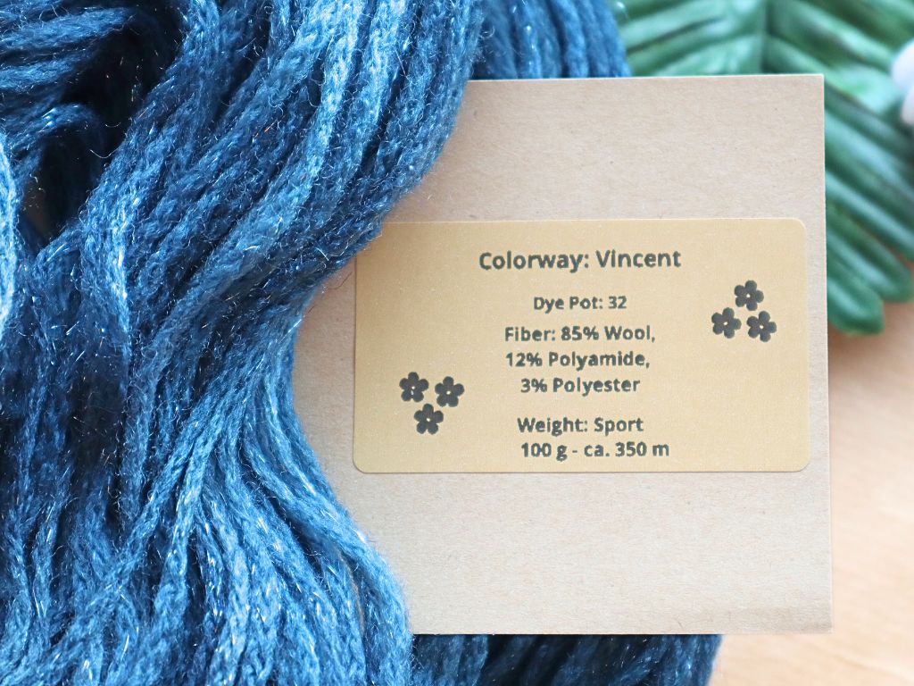 Vincent - Hand-Dyed Chainette Yarn with Glitter (100g)
