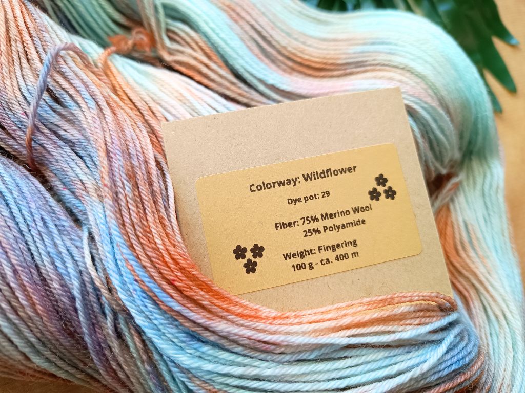 Wildflower Hand-dyed Yarn | RúnjaCrafts | 100g - Billie Eilish Inspired