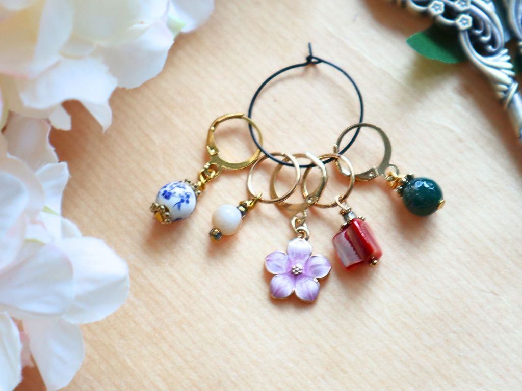 Handmade Stitch Marker Set - Flowers and Agate Beads