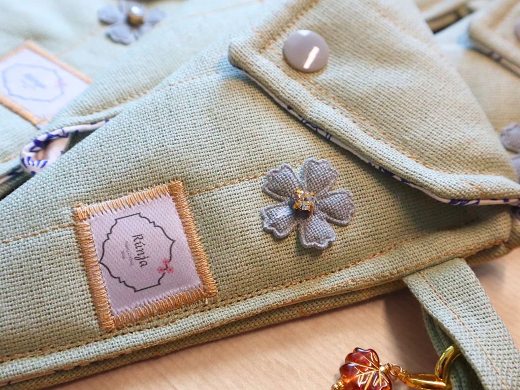 Hand-sewn Scissor Pocket in Dusty Green – Unique Sewing and Knitting Case from RúnjaCrafts