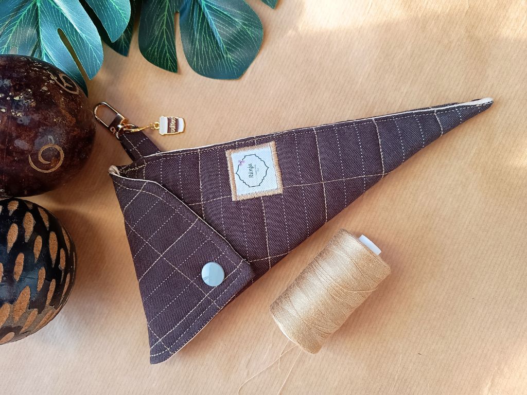 Handmade Scissor Cozy – Unique Protection for Your Knitting Bag | RúnjaCrafts
