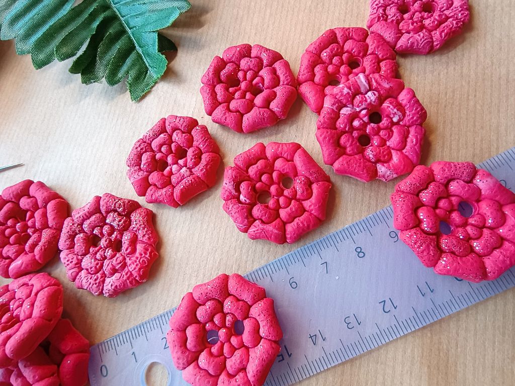 Set of 4 Handmade Rose Buttons (28mm) – Red Glitter Polymer Clay Buttons for Knitting & Crocheting