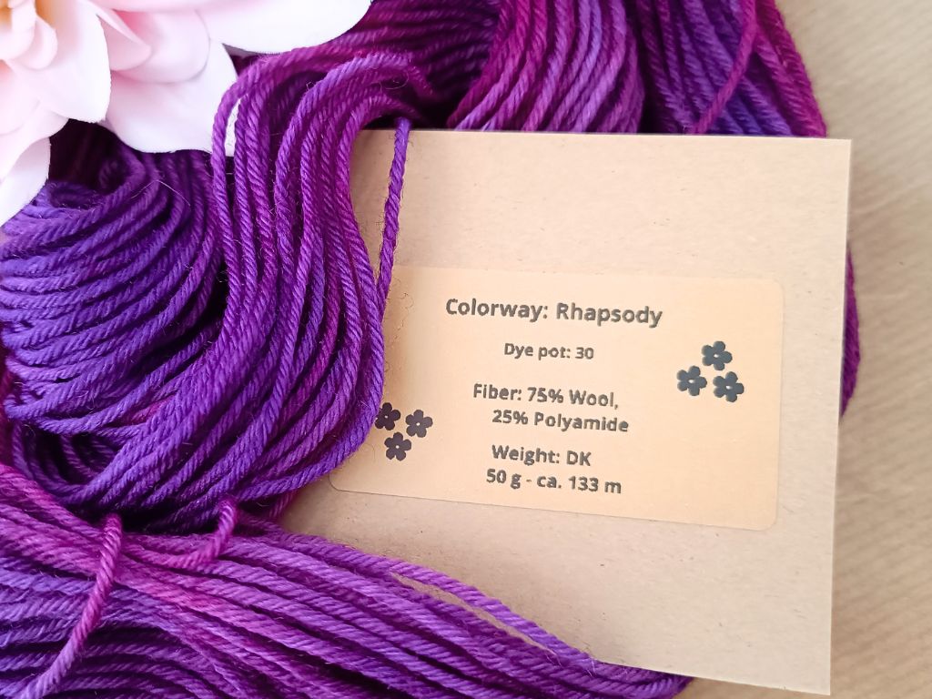 Hand-Dyed Luxury Yarn - Rhapsody | Deep Violet and Indigo - RúnjaCrafts