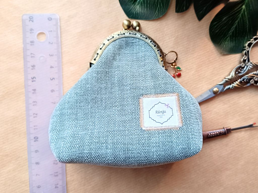 Velvet pouch for knitting accessories - Dusty green velvet