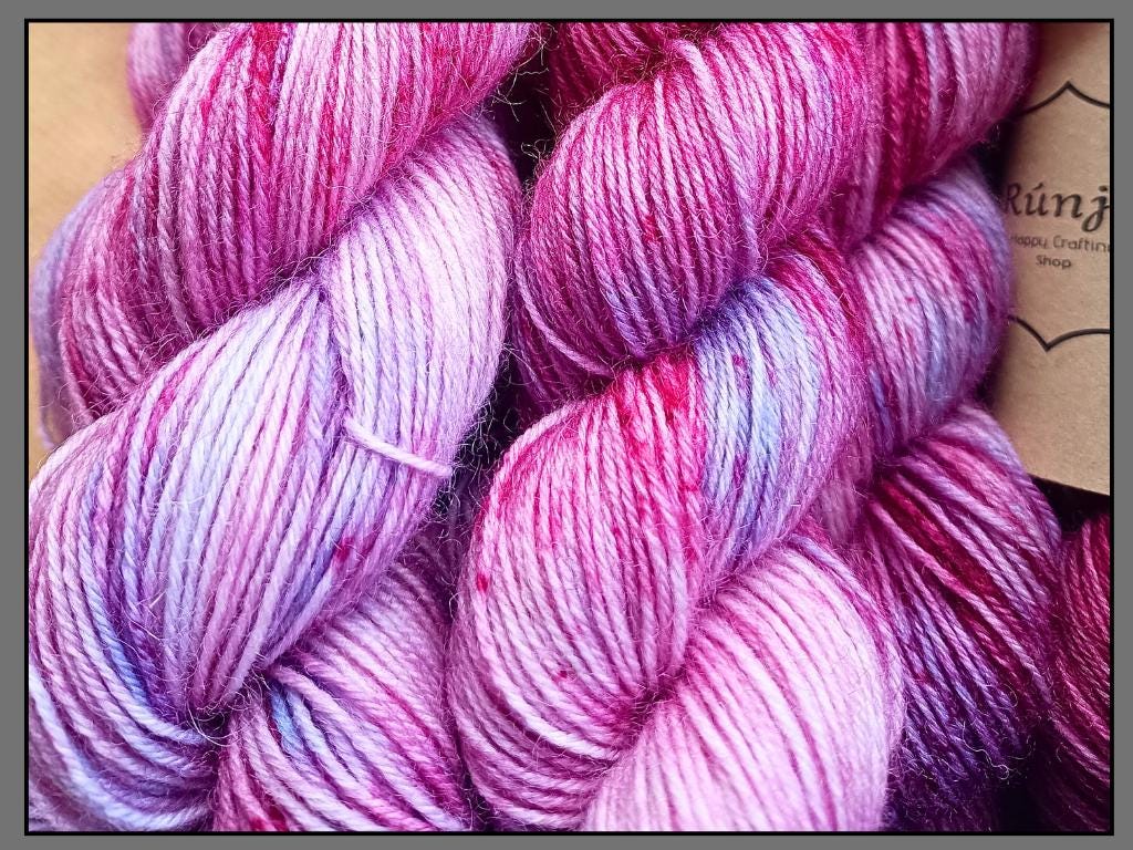 Fay - Hand-dyed yarn for knitting and crocheting. 50g. 
