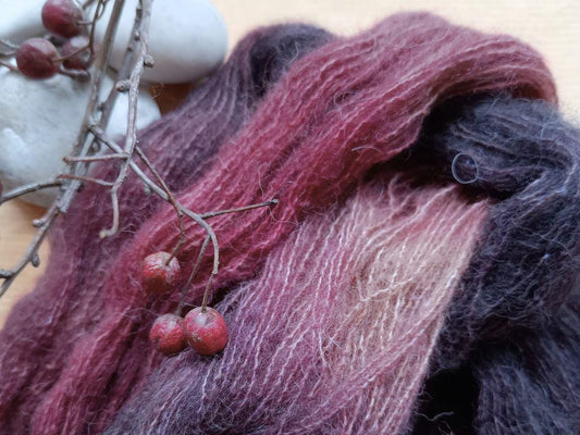 Go nuts! - 25g - Hand-dyed mohair blend 