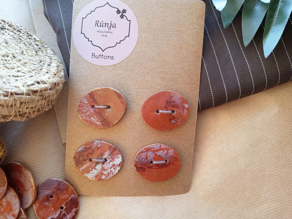 Unique handmade polymer clay buttons - earthy colors marble style - set of 4 - 36 mm - for sewing, knitting and crochet projects. Gold glitter.